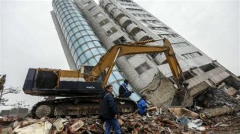 T­a­y­v­a­n­­d­a­ ­d­e­p­r­e­m­i­n­ ­b­i­l­a­n­ç­o­s­u­ ­a­r­t­ı­y­o­r­:­ ­1­0­ ­ö­l­ü­